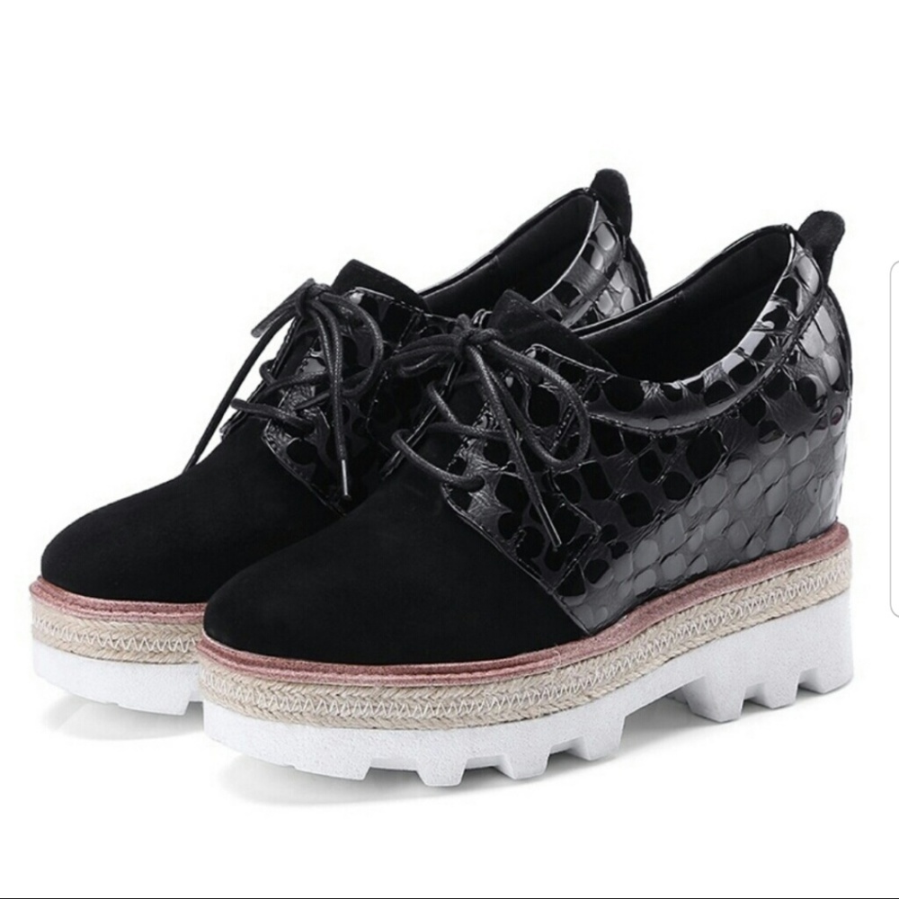 Elpe Platform Black & White Shoes
